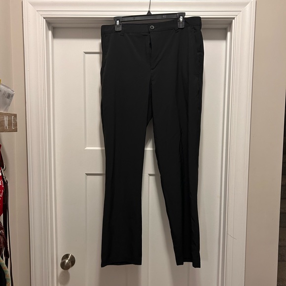 Izod golf pants 34x32 - Picture 1 of 7